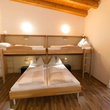 Jugendhotel Ennshof 3*